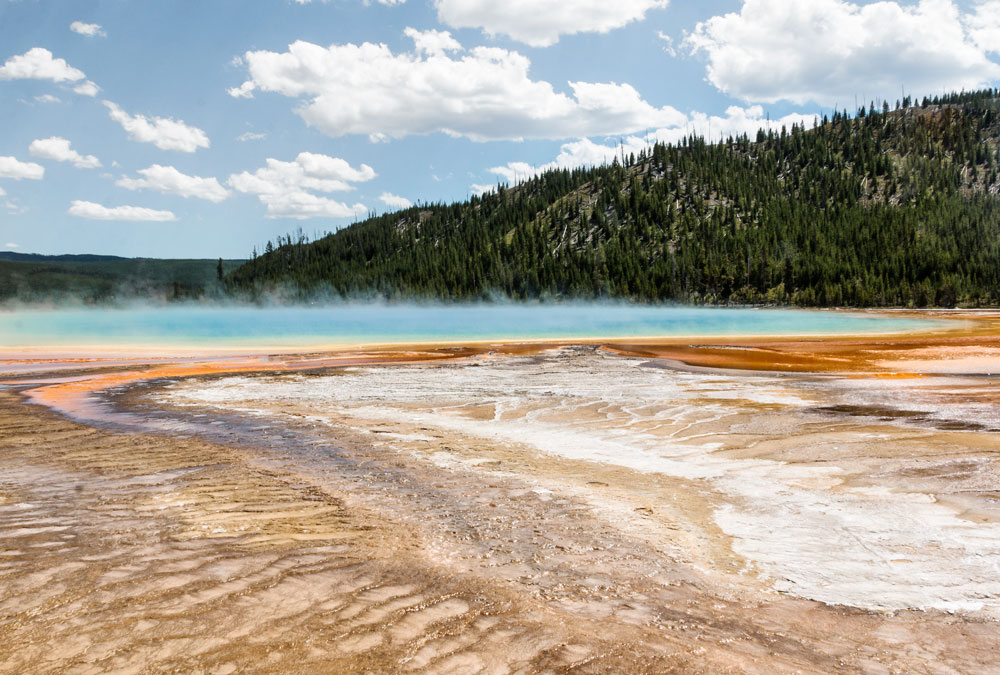 yellowstone grand prismatic spring