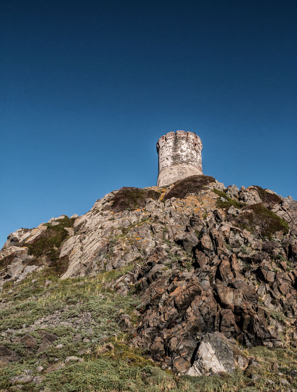 Road trip along the rocky west coast of Corsica