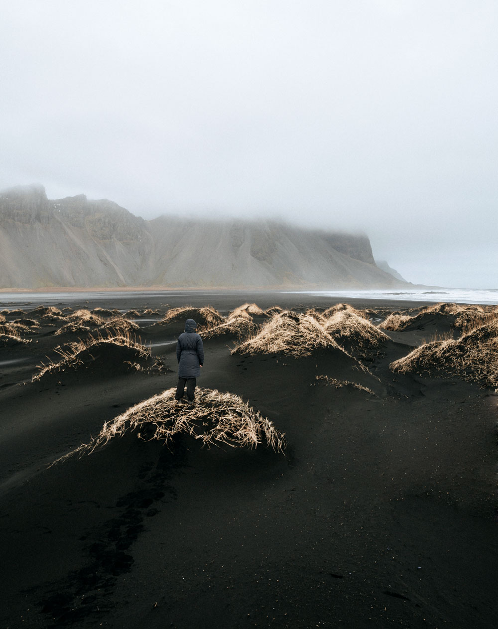 Seværdigheder på Island om vinteren - vandfald, varme kilder og ishuler