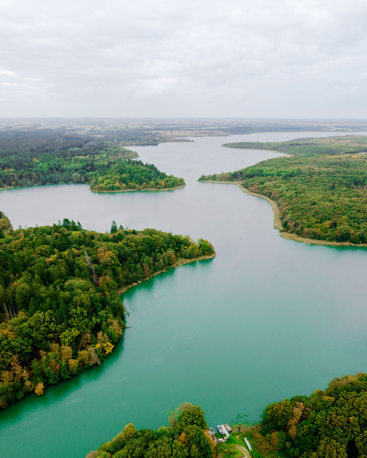 Dronefoto af Snævringen ved Flyndersø